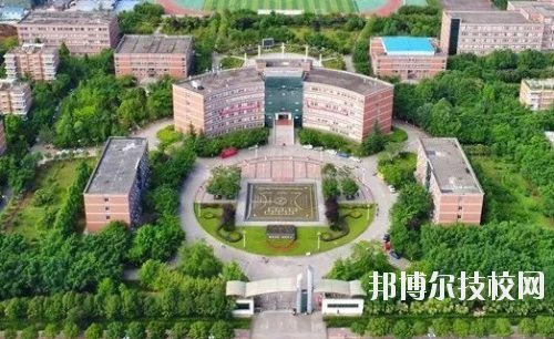 成都城市建設(shè)技工學校5