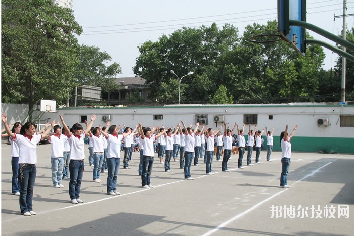 西安利君醫(yī)藥技工學(xué)校2020年報(bào)名條件、招生要求、招生對(duì)象 