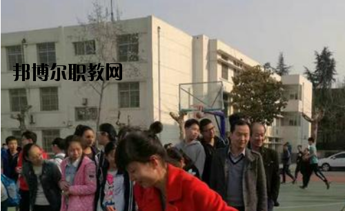 咸陽陜廣電子機械職業(yè)技術(shù)學(xué)校地址在哪里