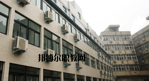 鄭州科技工業(yè)學(xué)校2021年有哪些專業(yè)