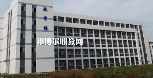 滁州市機械工業(yè)學校2021年報名條件、招生要求、招生對象 