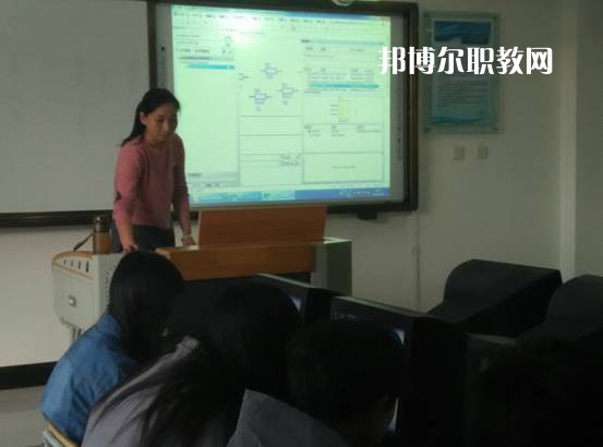 廊坊電子信息工程學校2022年有哪些專業(yè)