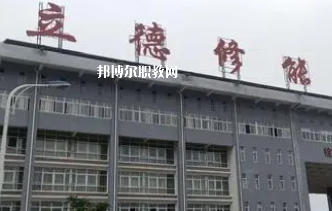 貴州興仁民族職業(yè)技術(shù)學(xué)校2022年報(bào)名條件、招生要求、招生對(duì)象