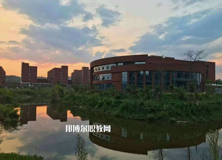 三峽聯(lián)合職業(yè)大學(xué)2022年招生錄取分?jǐn)?shù)線