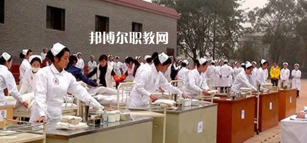 四川大學(xué)附設(shè)華西衛(wèi)生學(xué)校2022年招生簡(jiǎn)章